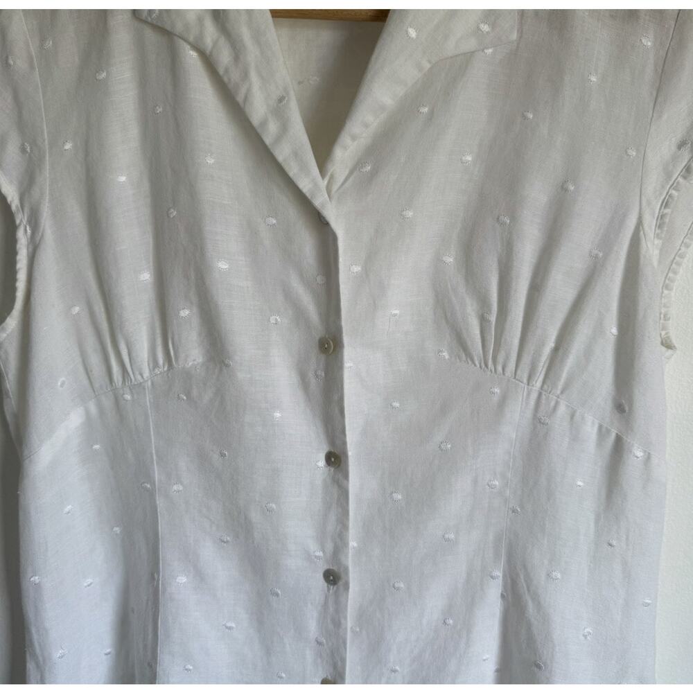 Richard Malcolm 100% Irish Linen XL White Swiss Dot Button Front Cap Sleeve Top - Picture 2 of 6